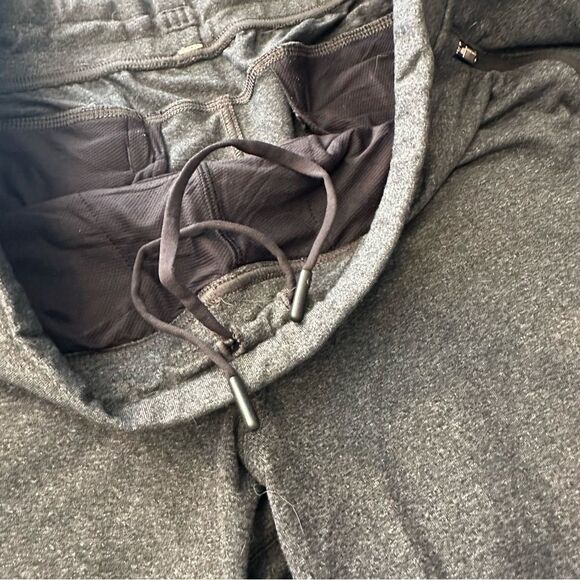 Lululemon Men’s Discipline Sweatpants Straight slim Grey Zip Pocket Size XXL EUC - Picture 6 of 7